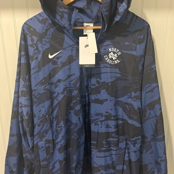 Nike UNC North Carolina Tar Heels Football 1/2 Zip Anorak Camo Jacket Med & Lar - Picture 1 of 15